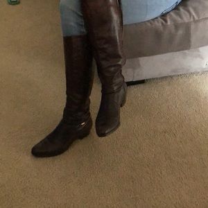 Salvadore Ferragam Leather Boots size 5.5 B